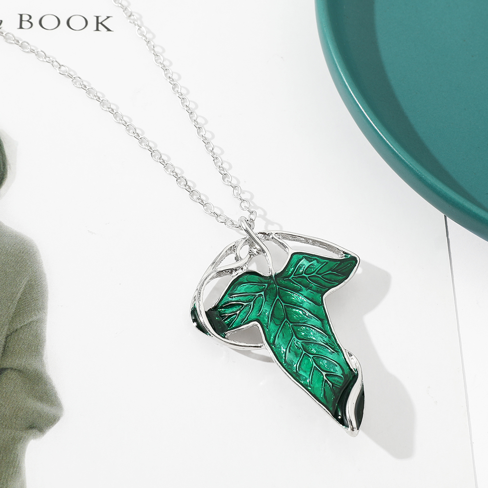 Collier pendentif feuille vert - Vintage Collector avis et prix